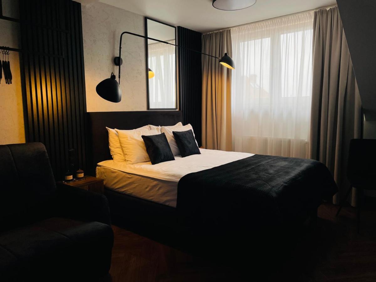 Hotel Millennium Przasnysz Exteriör bild